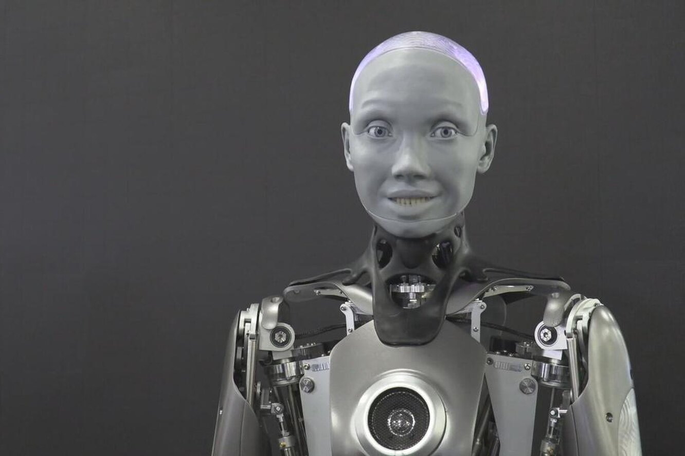 Гуманоидный робот 2022