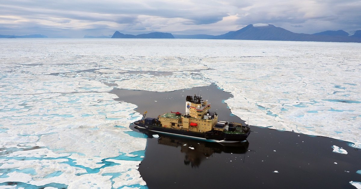 Лед в Северном Ледовитом океане растает, даже если потепление не превысит 2°C