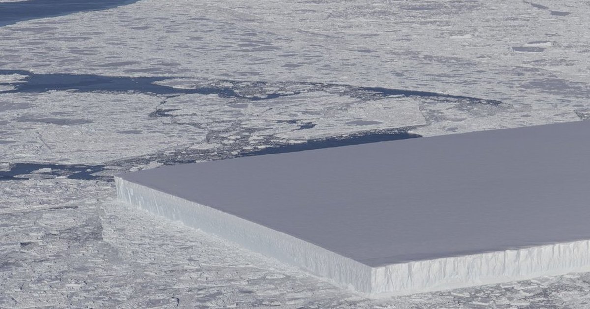 Антарктический секрет: история появления уникального прямоугольного айсберга